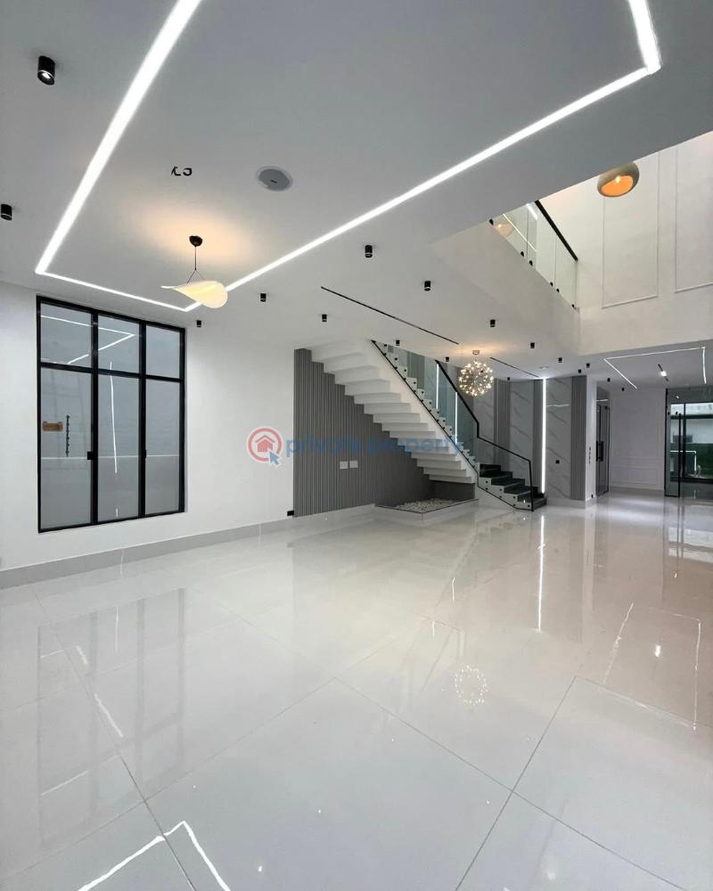 Spacious 5bedroom detached house with pool - 3 5 bedroom Duplex For Sale Oral Estate Lekki Lagos - 3