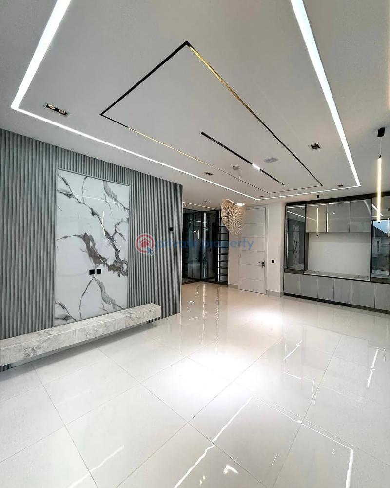 Spacious 5bedroom detached house with pool - 8 5 bedroom Duplex For Sale Oral Estate Lekki Lagos - 8