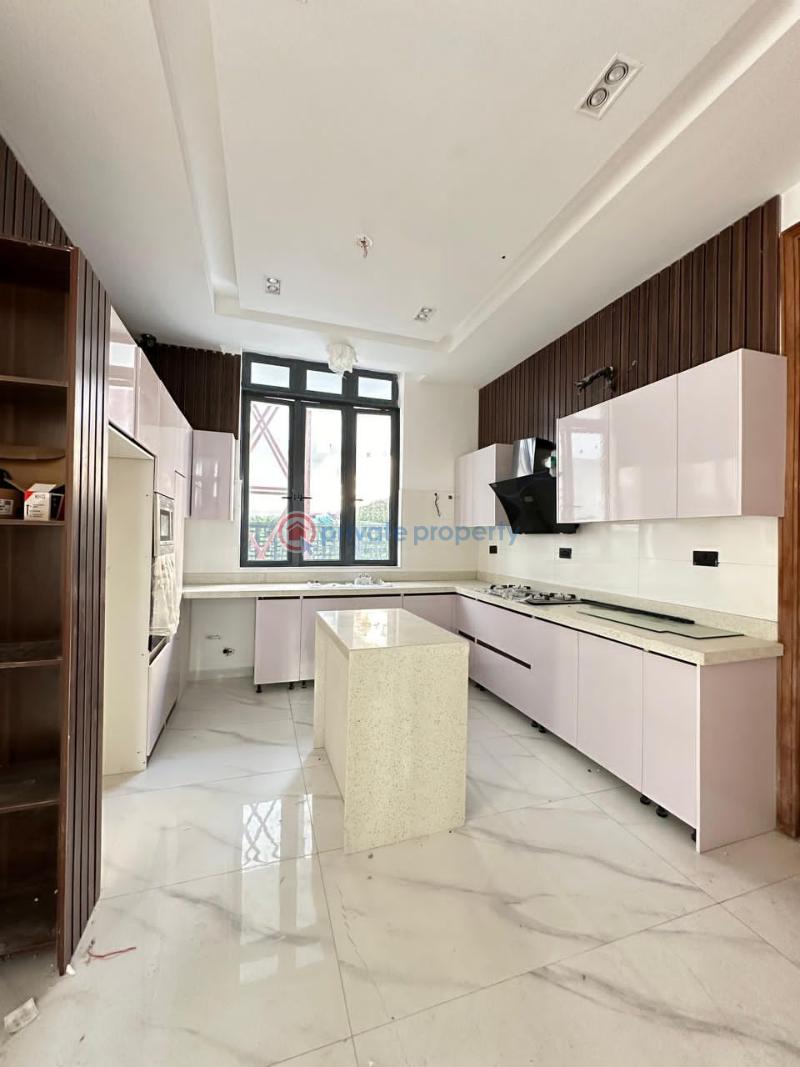 4 bedroom Detached Duplex For Sale Osapa Lekki Expressway Lagos - 9