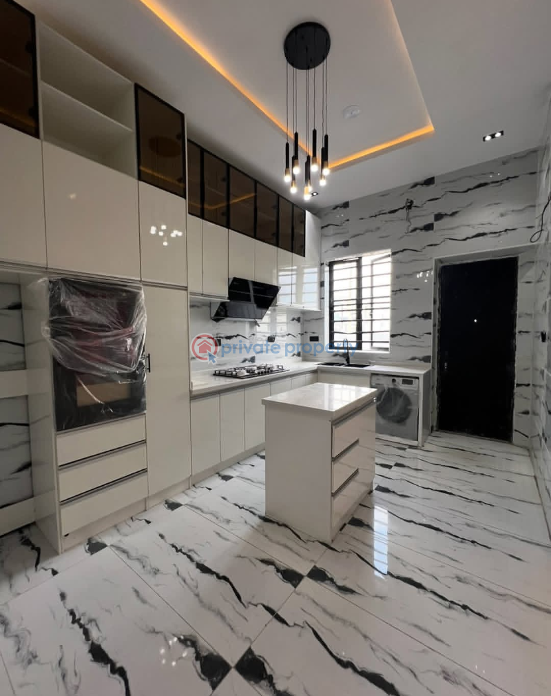 Spacious 5bedroom fully detached duplex with bq at ajah - 5 5 bedroom Detached Duplex For Rent Ajah Lagos - 5