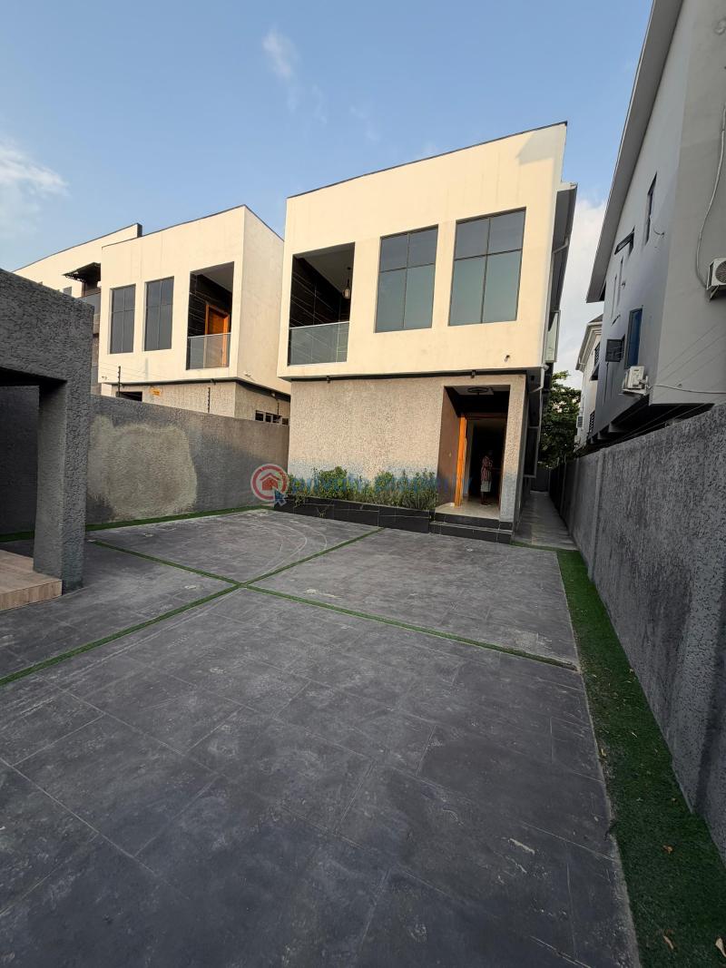 5 bedroom Duplex For Sale Ologolo Lekki Lagos - 14
