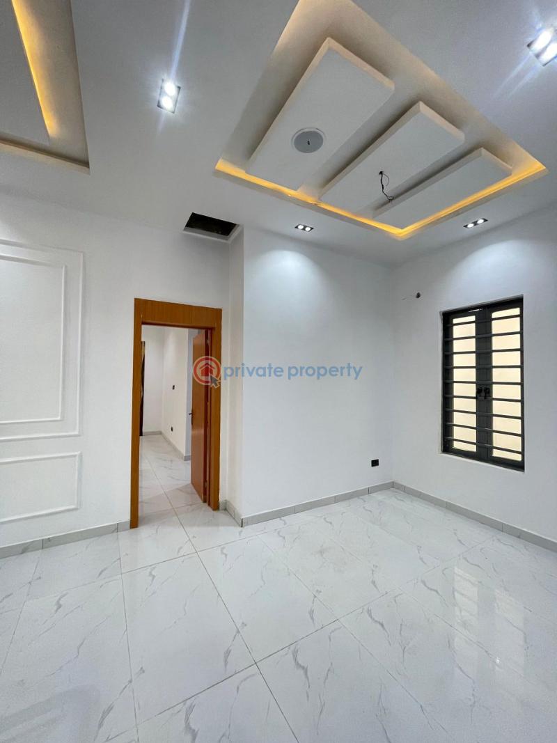 5 bedroom Detached Duplex For Sale Chevron Lagos Island  - 10