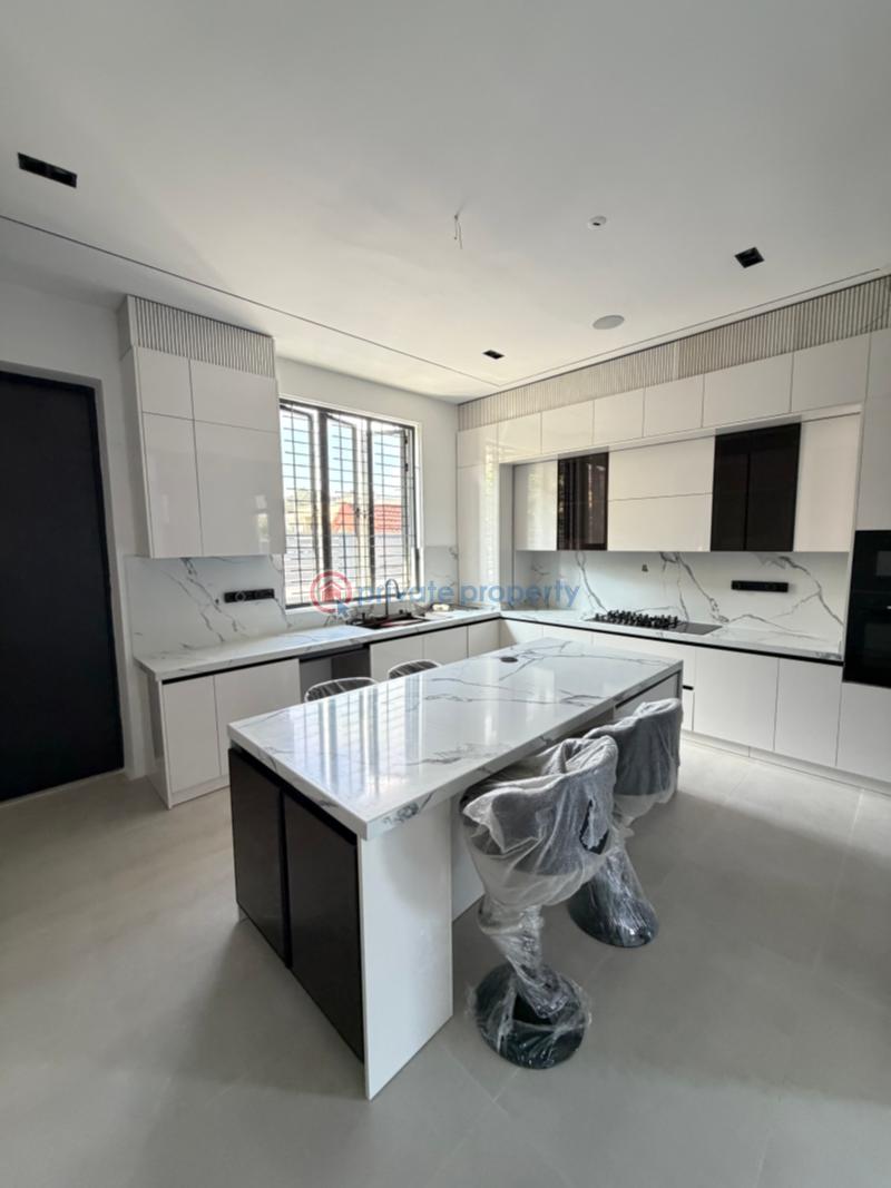 5 bedroom Detached Duplex For Sale Lekki Phase 1 Lagos - 5