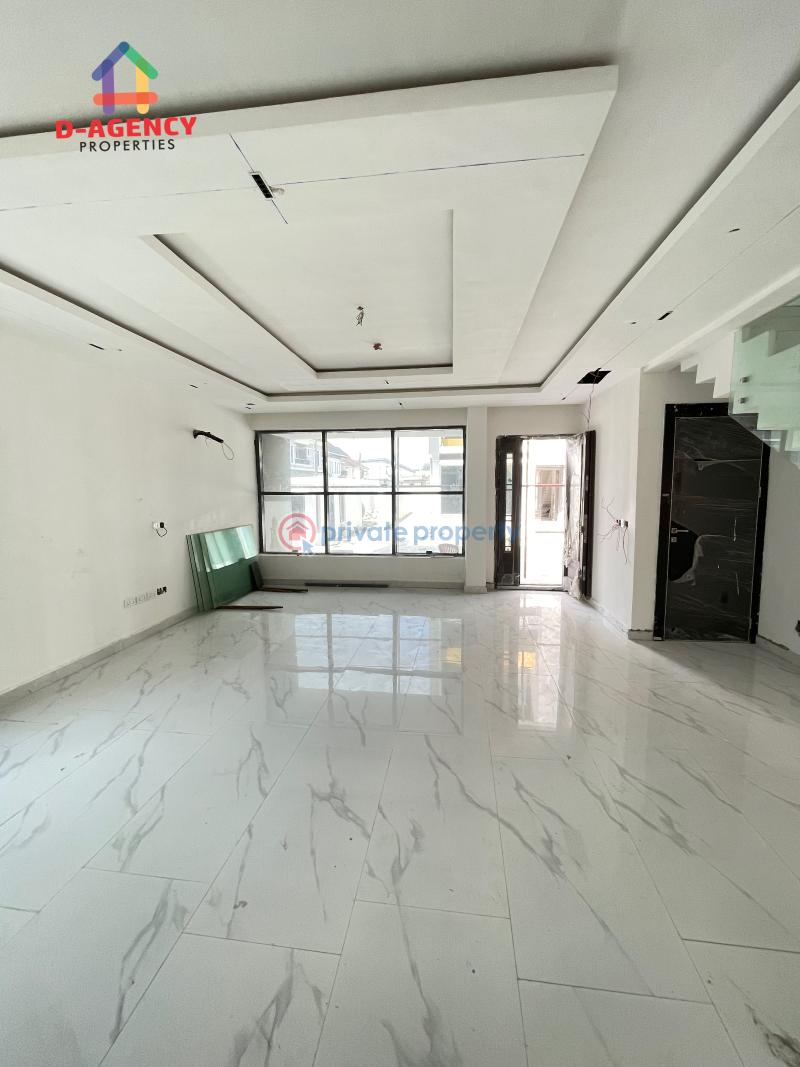 5 bedroom Detached Duplex For Sale Chevron Drive Lekki Lagos - 3