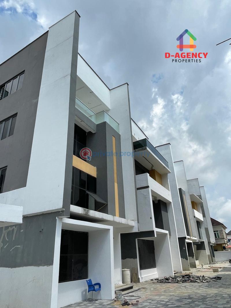 5 bedroom Detached Duplex For Sale Chevron Drive Lekki Lagos - 0