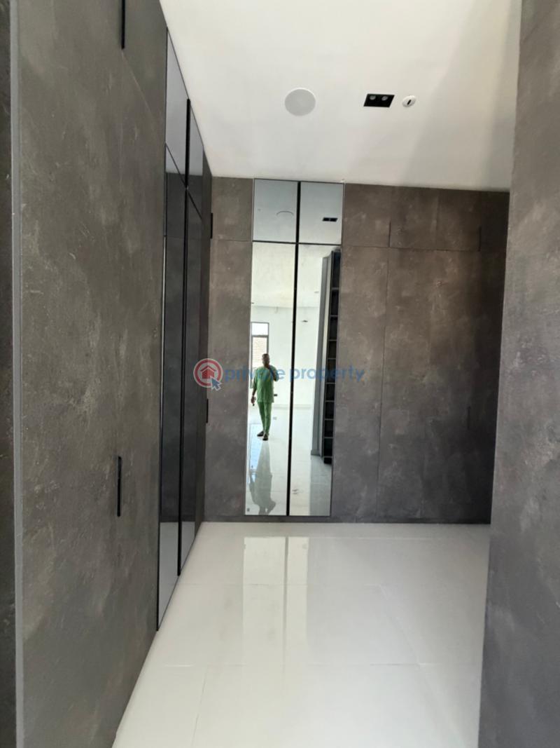 5 bedroom Detached Duplex For Sale Lekki Phase 1 Lagos - 16