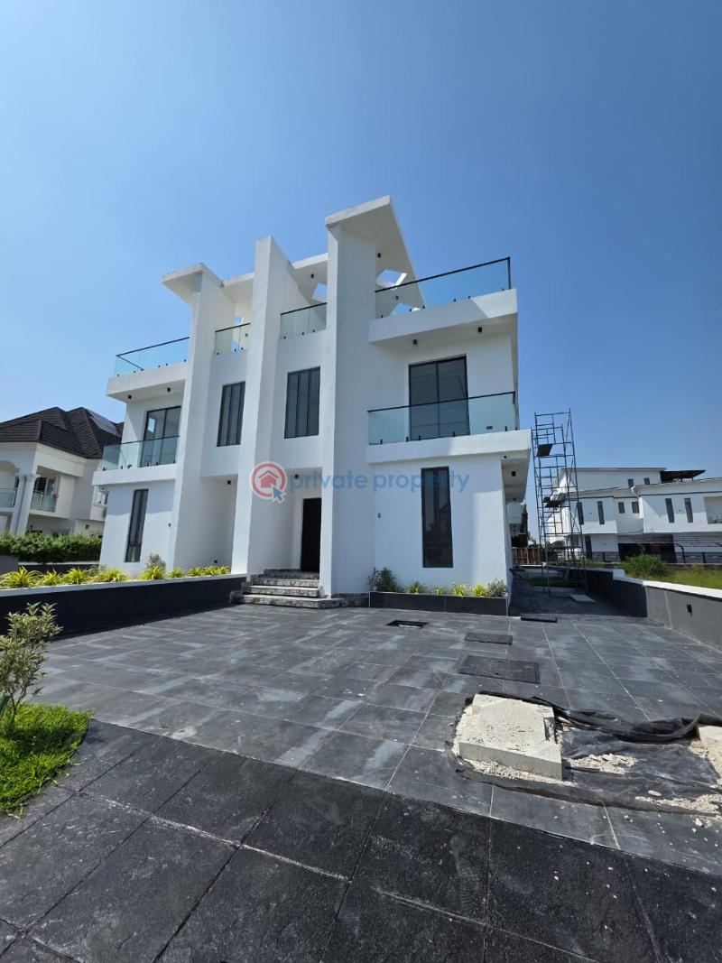 Spacious 5bedroom fully detached house with bq and pool - 1 5 bedroom Semi detached Duplex For Sale Ikate Elegushi Lekki Lagos - 1