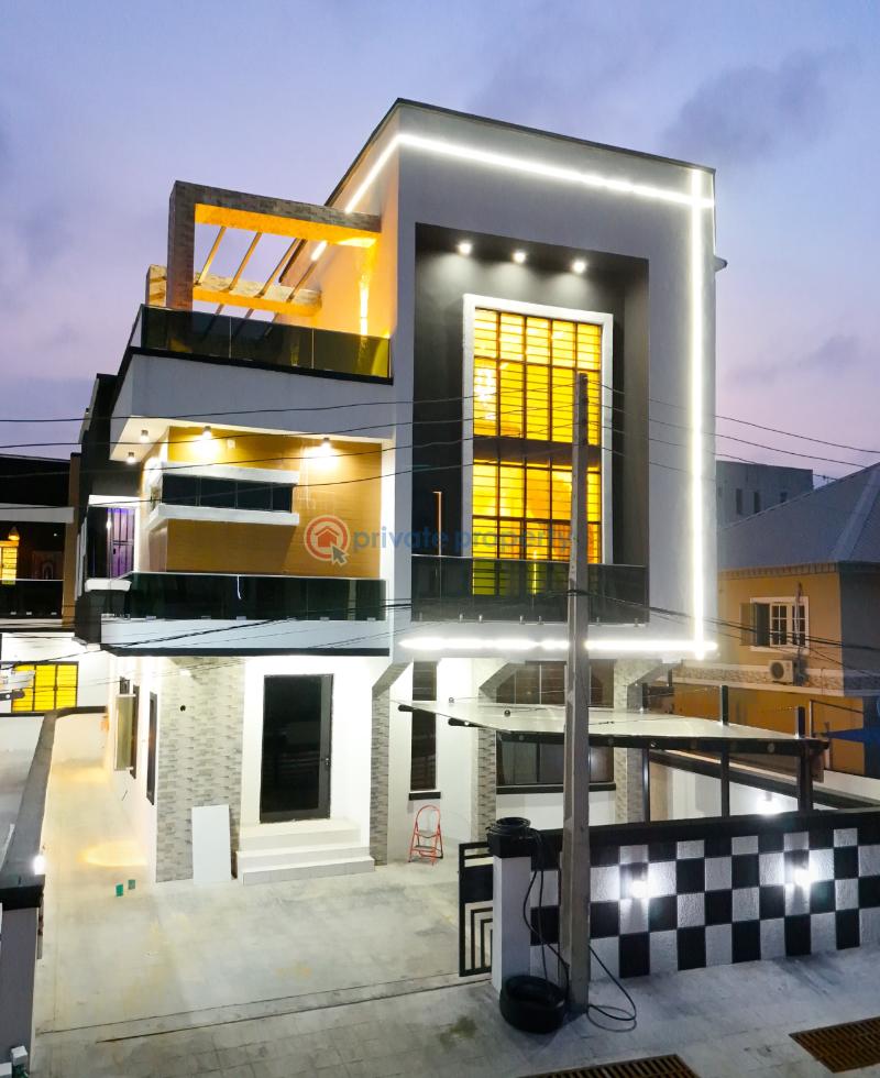 5 bedroom Duplex For Sale Chevron Drive Lekki Lagos - 1