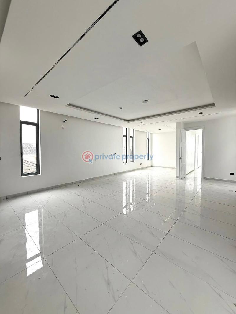 Spacious 5bedroom fully detached house with pool - 11 5 bedroom Detached Duplex For Sale Chevron Drive Lekki Lagos - 11