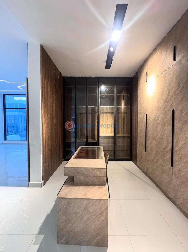 5 bedroom Detached Duplex For Sale Chevron Drive Lekki Lagos - 9