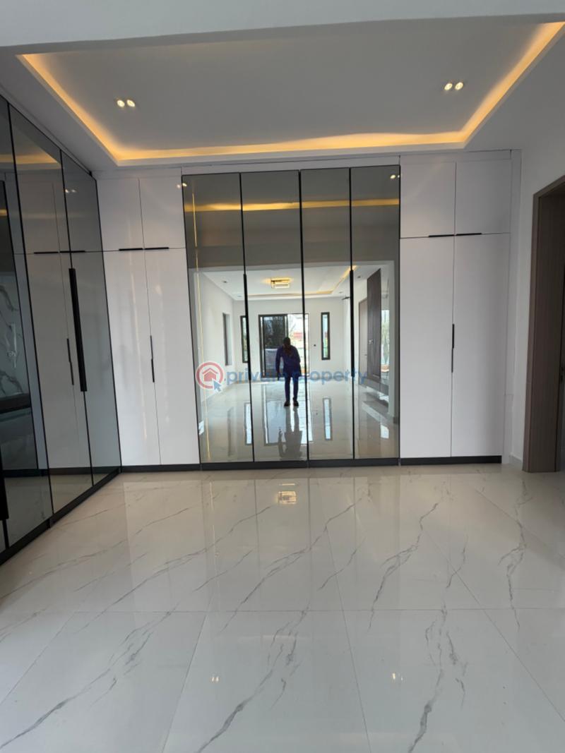 5 bedroom Detached Duplex For Sale Lekki Phase 1 Lagos - 11