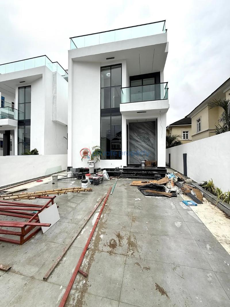 Spacious 5bedroom fully detached house with pool - 9 5 bedroom Detached Duplex For Sale Chevron Drive Lekki Lagos - 9
