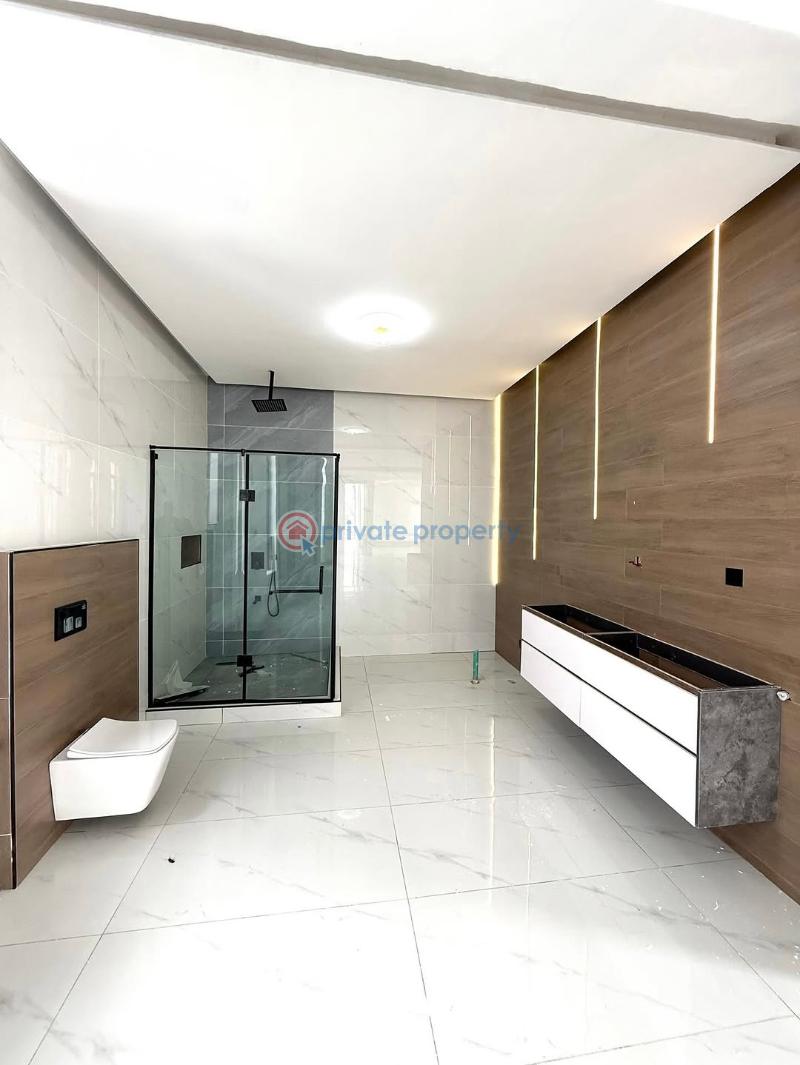 Spacious 5bedroom fully detached house with pool - 13 5 bedroom Detached Duplex For Sale Chevron Drive Lekki Lagos - 13