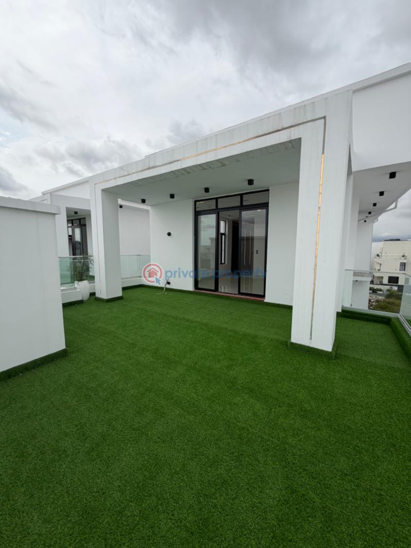 Spacious 5bedroom fully detached house with pool - 17 5 bedroom Duplex For Sale Osapa London Lekki Lagos - 17