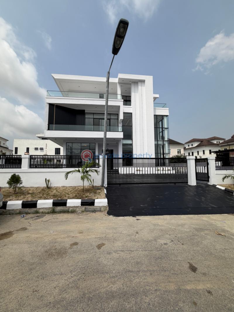 5 bedroom Detached Duplex For Sale Lake View Estate Ajah Lagos - 1