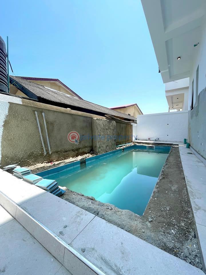 5 bedroom Detached Duplex For Sale Victoria Garden City Lekki Lagos - 8