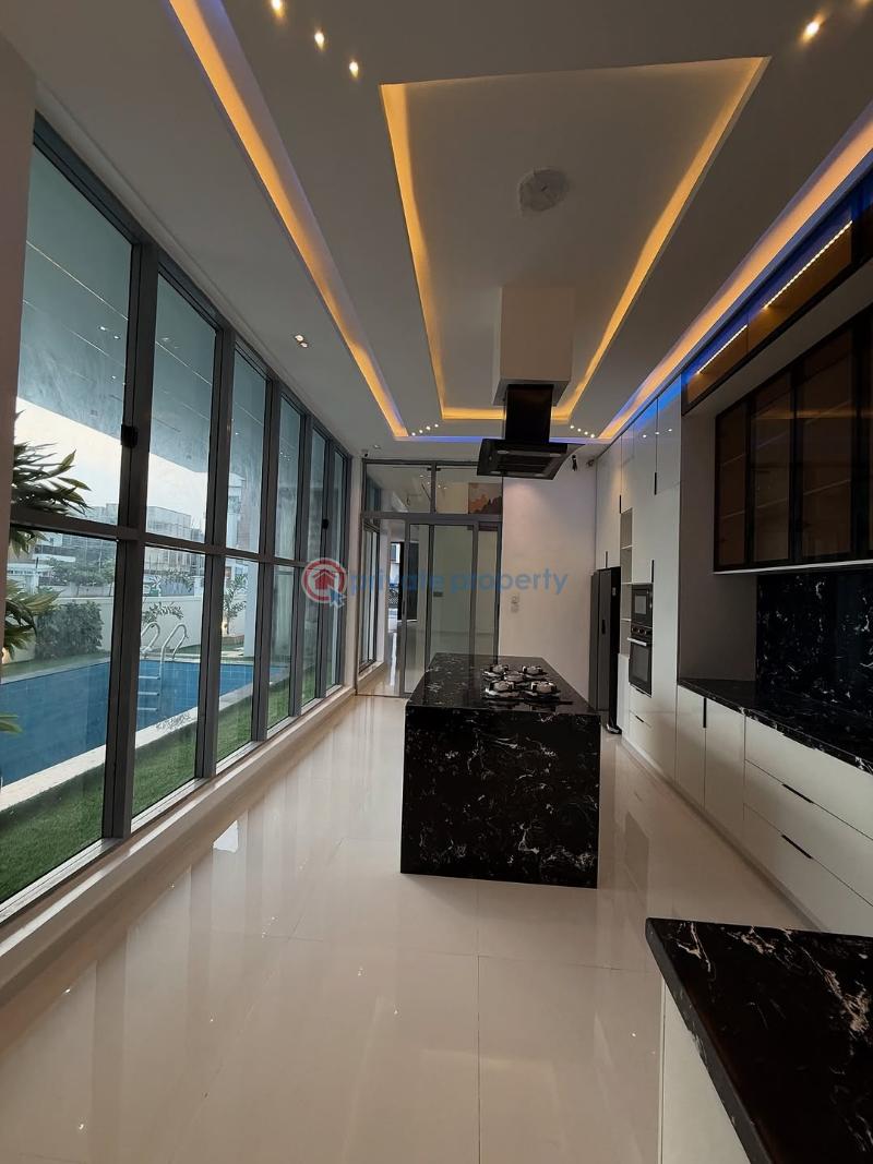 5 bedroom Duplex For Sale Osapa Lekki Lagos - 5