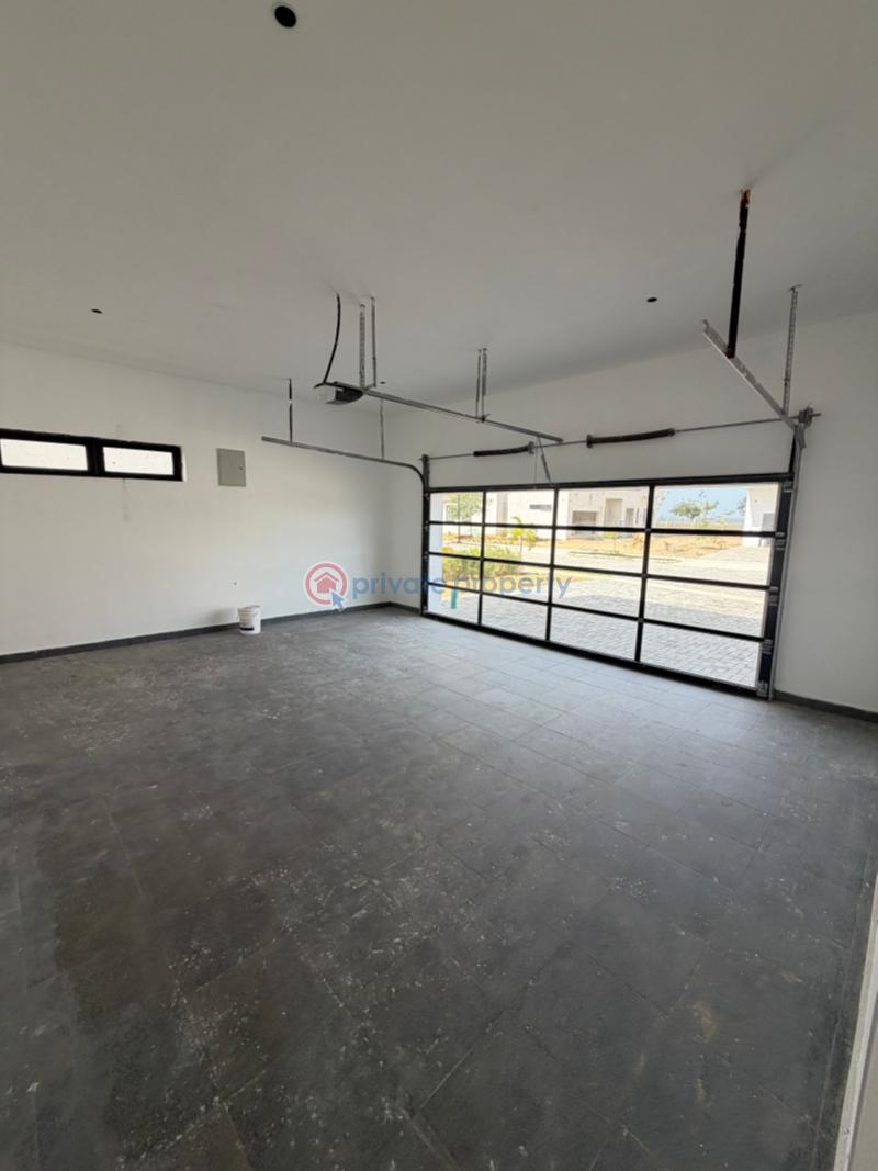 5 bedroom Detached Duplex For Sale Chevron Drive Lekki Lagos - 17