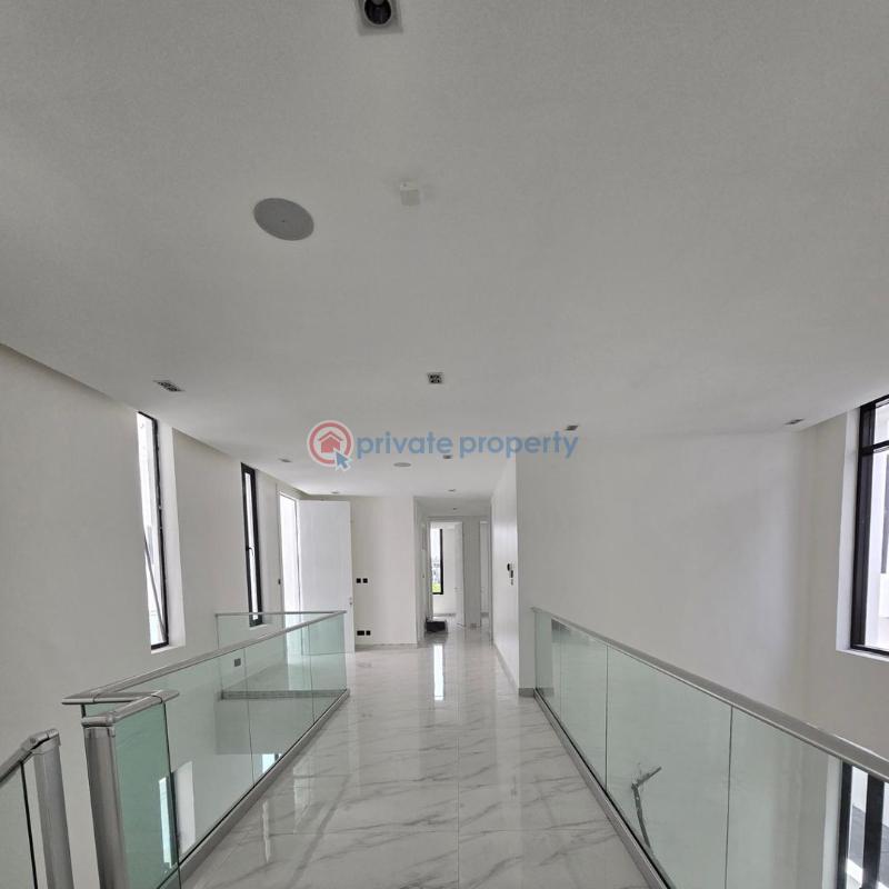 5 bedroom Detached Duplex For Sale Ikota Lekki Lagos - 3