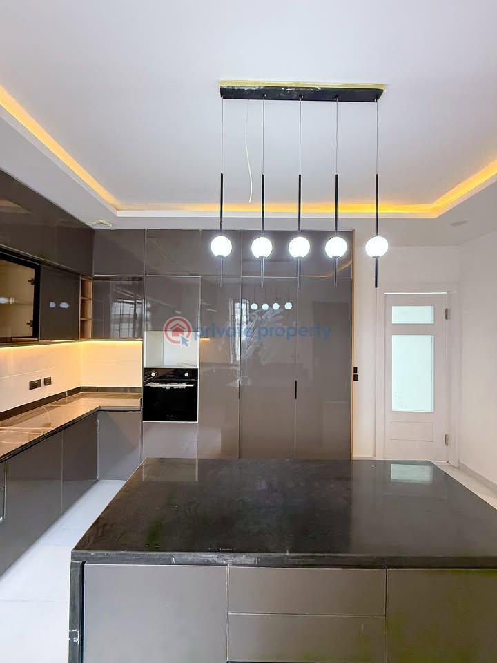 5 bedroom Detached Duplex For Sale Lekki Phase 1 Lagos - 3