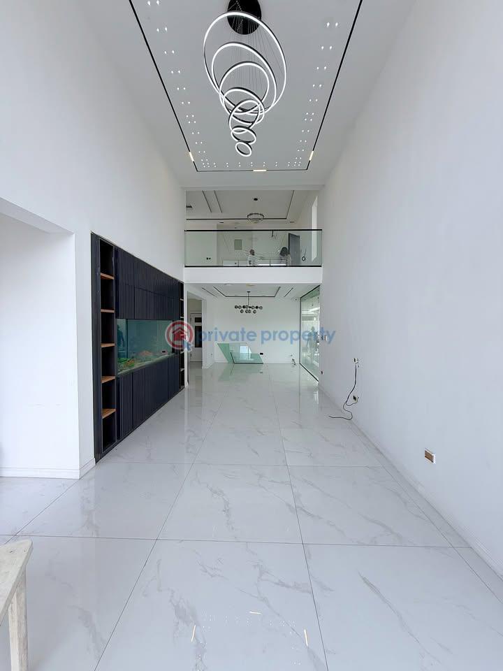 5 bedroom Detached Duplex For Sale Lekki Phase 1 Lagos - 1