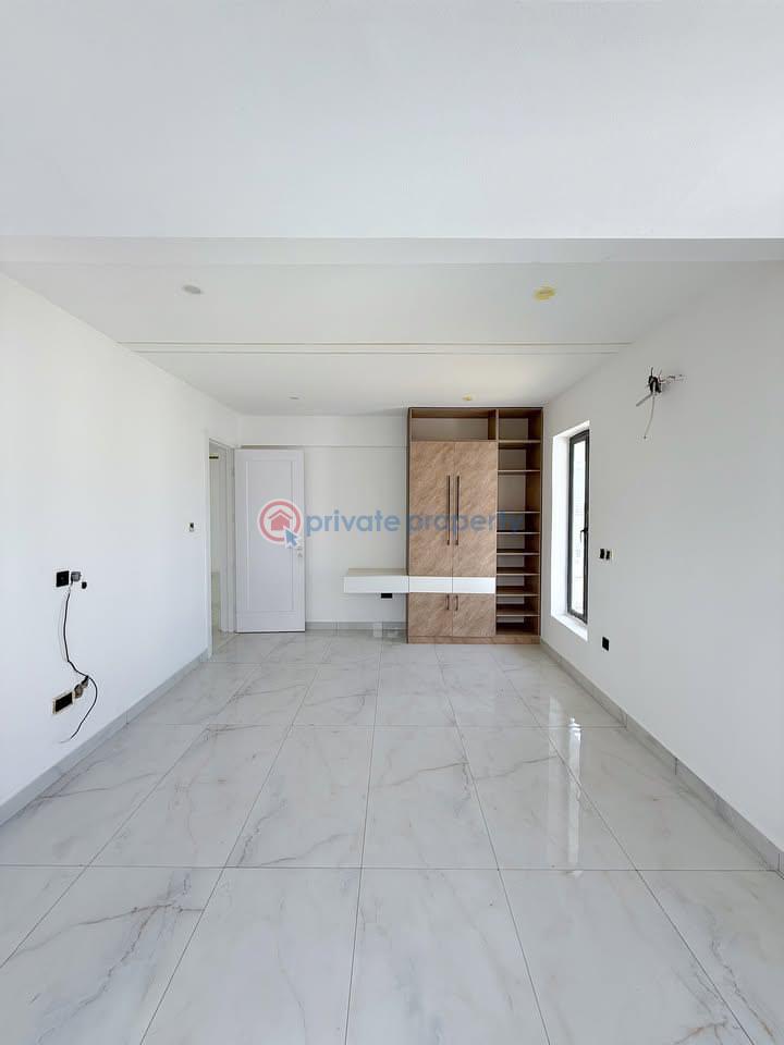 5 bedroom Detached Duplex For Sale Lekki Phase 1 Lagos - 12