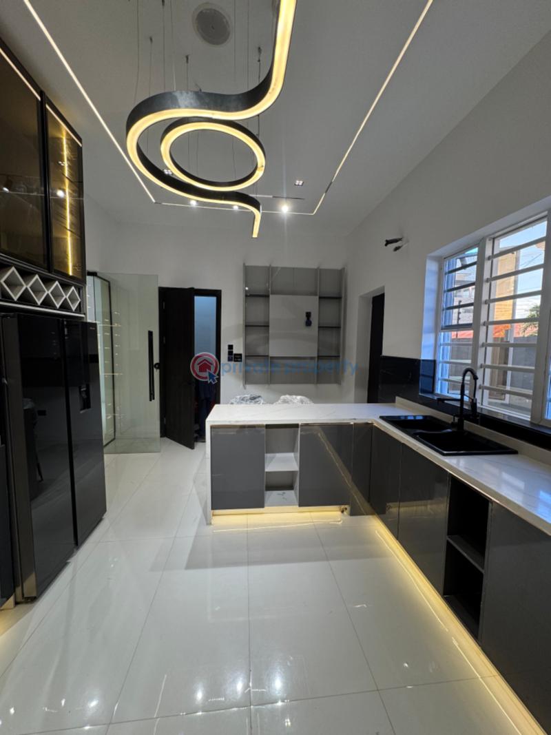 5 bedroom Detached Duplex For Sale Lekki Phase 1 Lagos - 4