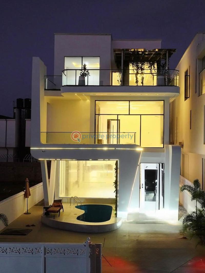 5 bedroom Detached Duplex For Sale Chevron Drive Lekki Lagos - 1