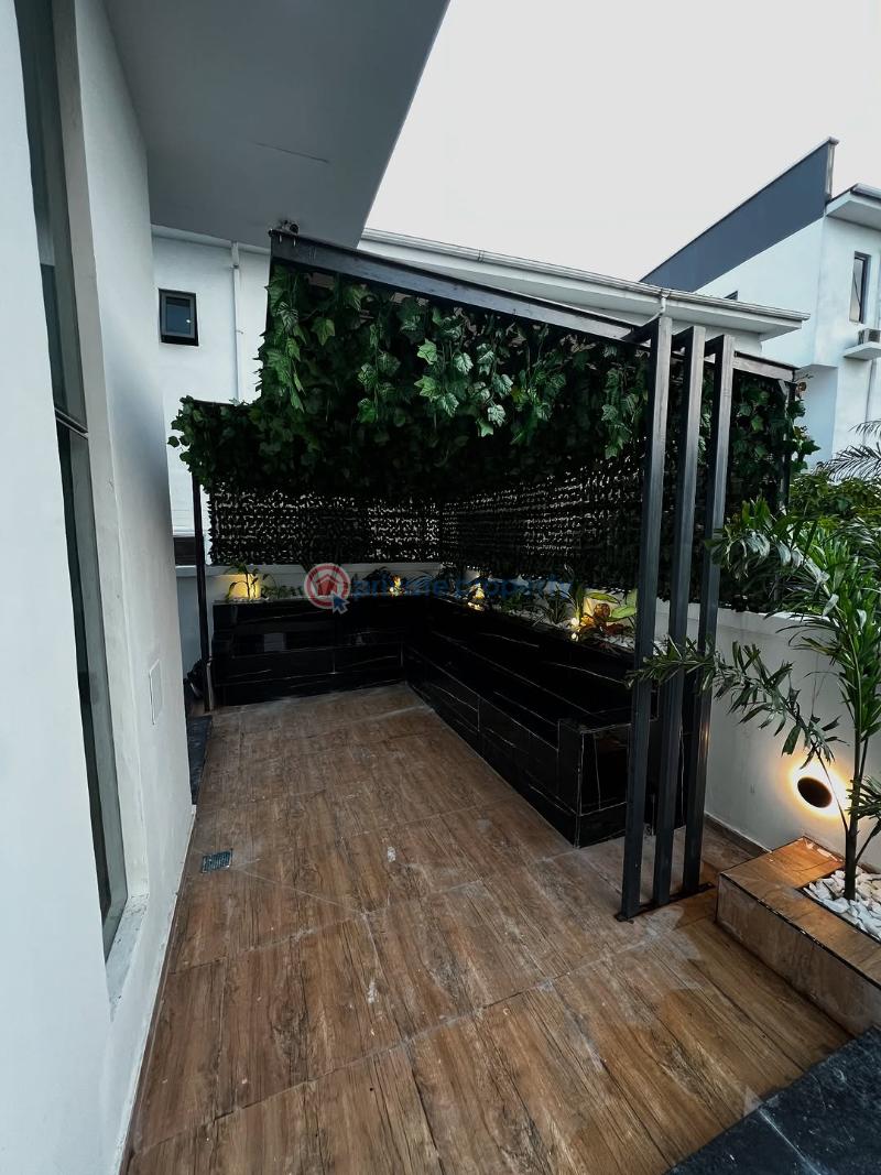 5 bedroom Duplex For Sale Osapa Lekki Lagos - 14