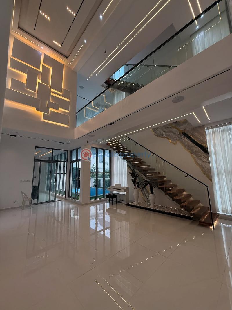 5 bedroom Duplex For Sale Osapa Lekki Lagos - 2