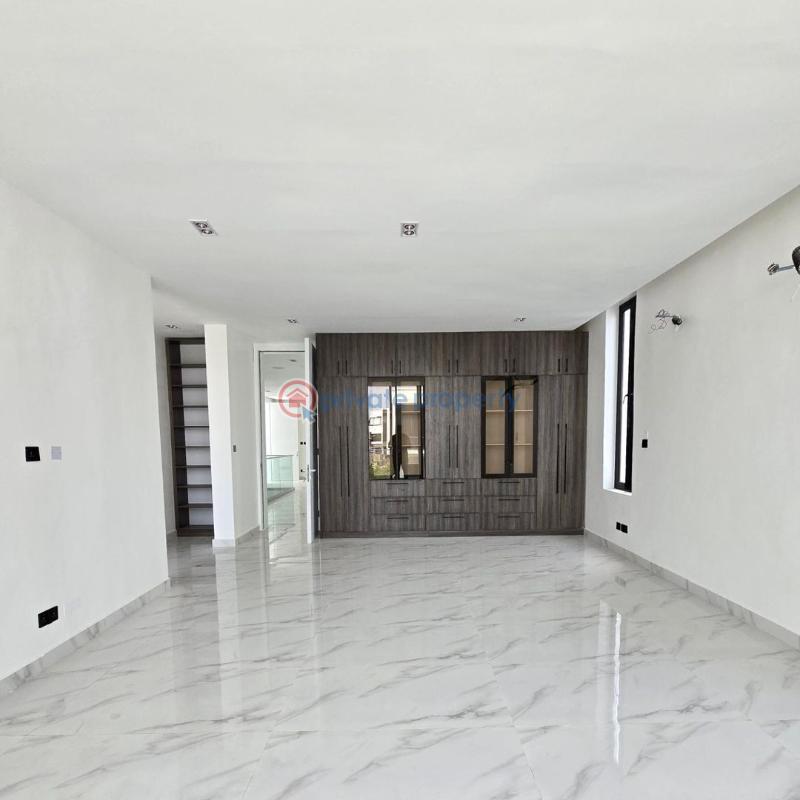 5 bedroom Detached Duplex For Sale Ikota Lekki Lagos - 4