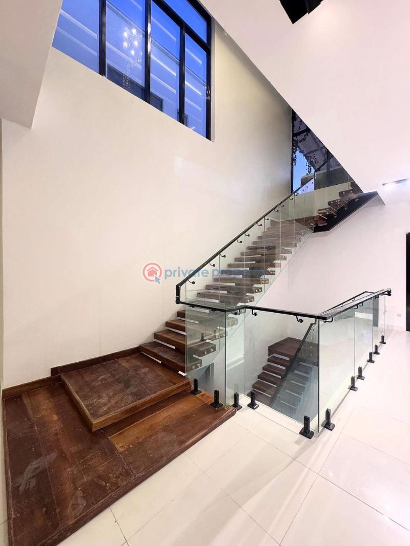 5 bedroom Detached Duplex For Sale Chevron Drive Lekki Lagos - 8