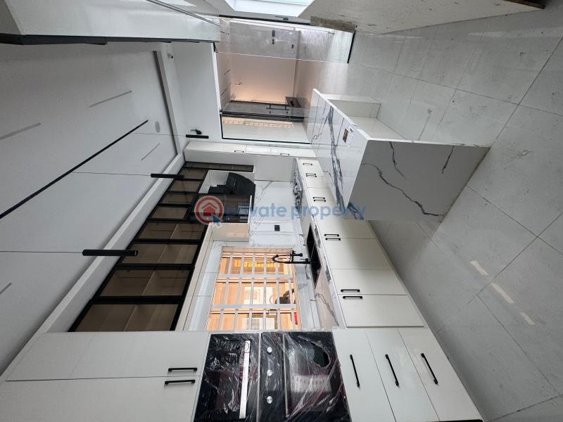 5 bedroom Duplex For Sale Ologolo Lekki Lagos - 5