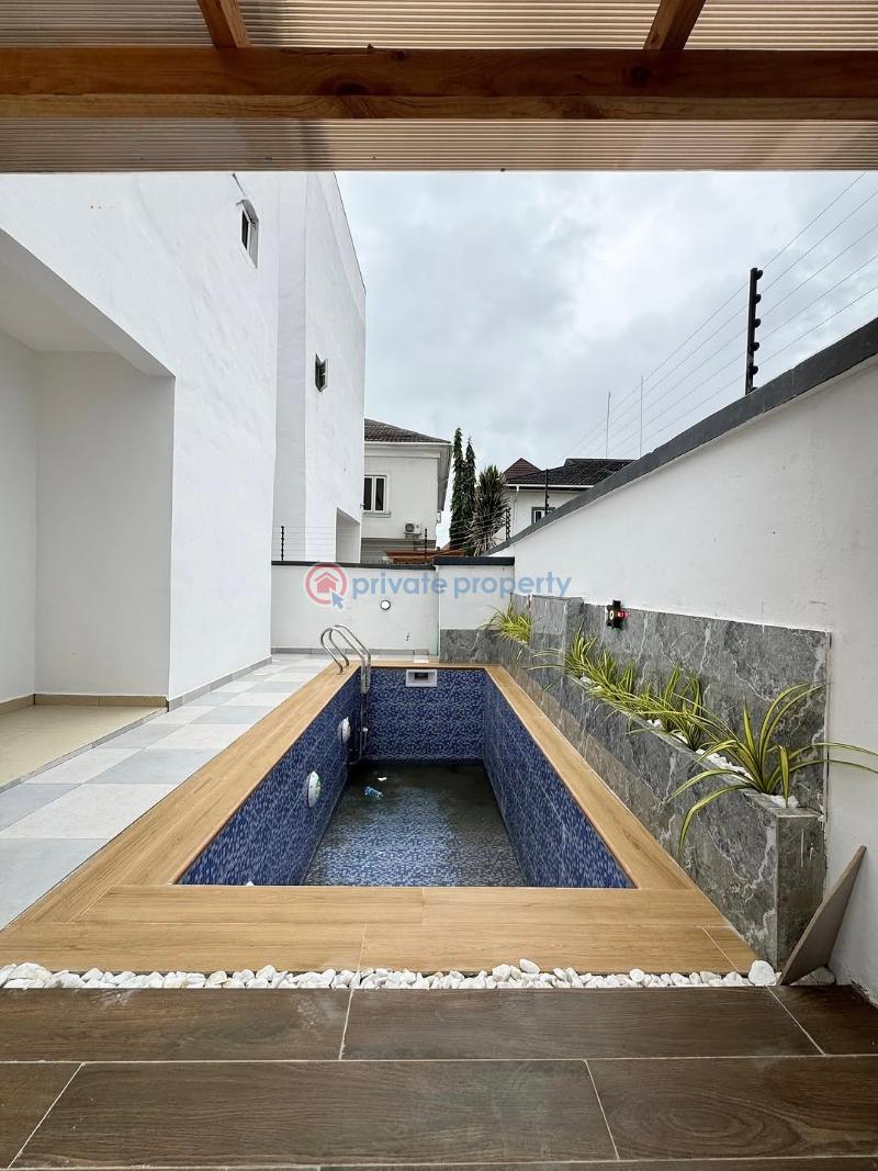 Spacious 5bedroom fully detached house with pool - 13 5 bedroom Detached Duplex For Sale Chevron Drive Lekki Lagos - 13