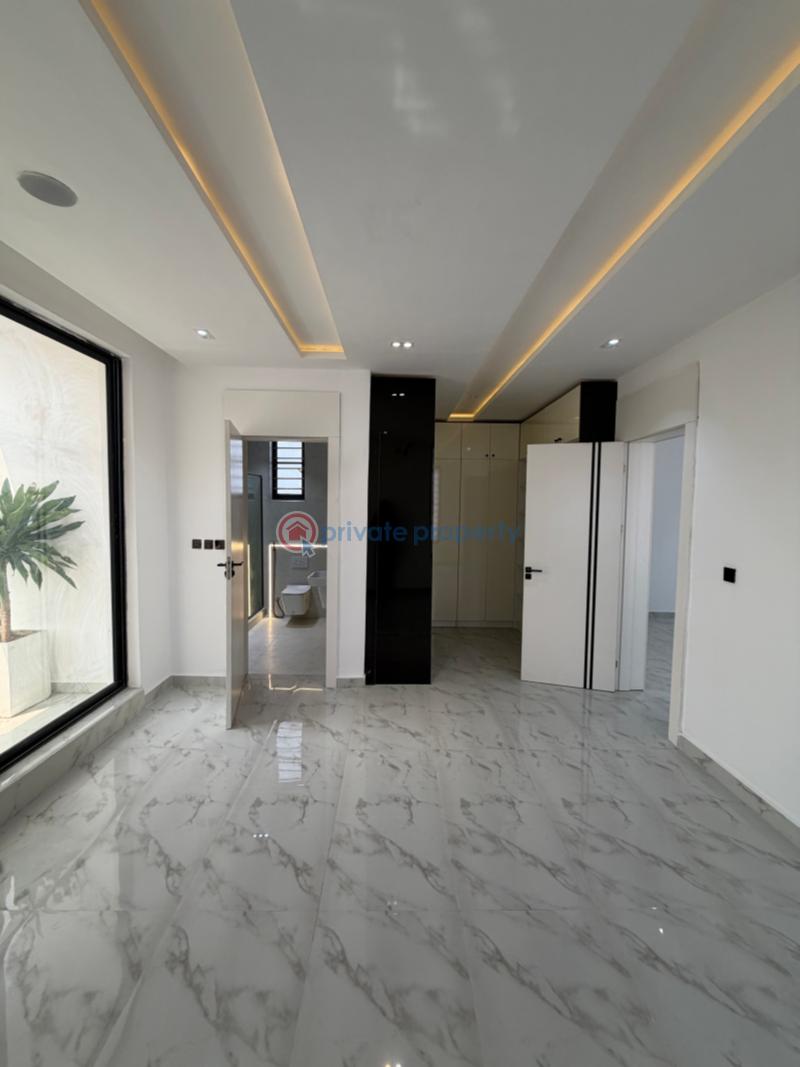 5 bedroom Detached Duplex For Sale Idado Lekki Lagos - 5