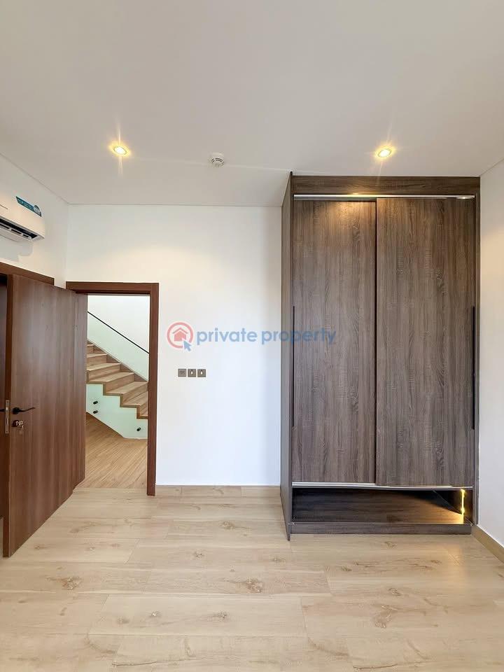 5 bedroom Detached Duplex For Sale Osapa London Lekki Lagos - 14