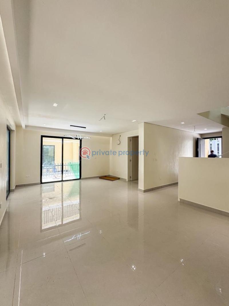 5 bedroom Semi detached Duplex For Sale Parkview Estate Ikoyi Lagos - 2