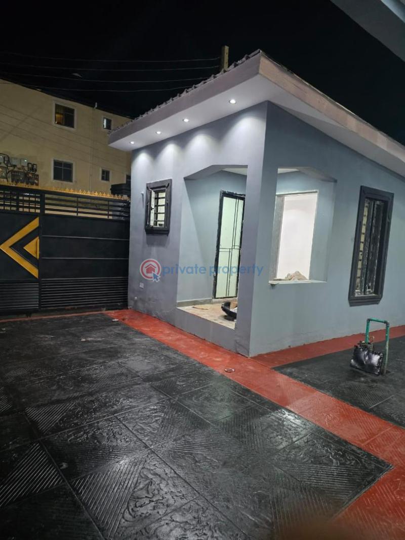 5 bedroom Terraced Duplex For Sale Ajao Estate, Airport Road Ikeja Lagos - 15
