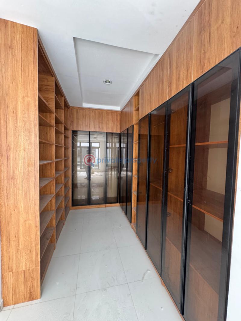 5 bedroom Terraced Duplex For Sale Ikate Elegushi Lekki Lagos - 9