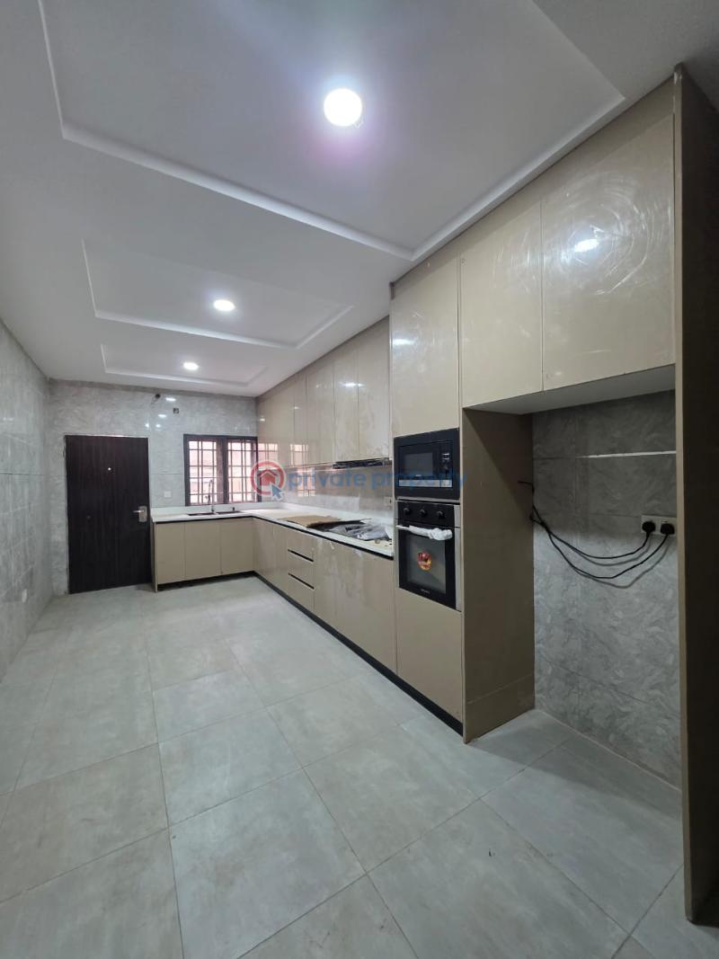 5 bedroom Terrace For Sale Life Camp Abuja Phase 3  - 5