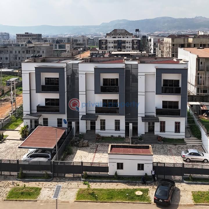 5 bedroom Terraced Duplex For Sale Mabushi Abuja Phase 1  - 2
