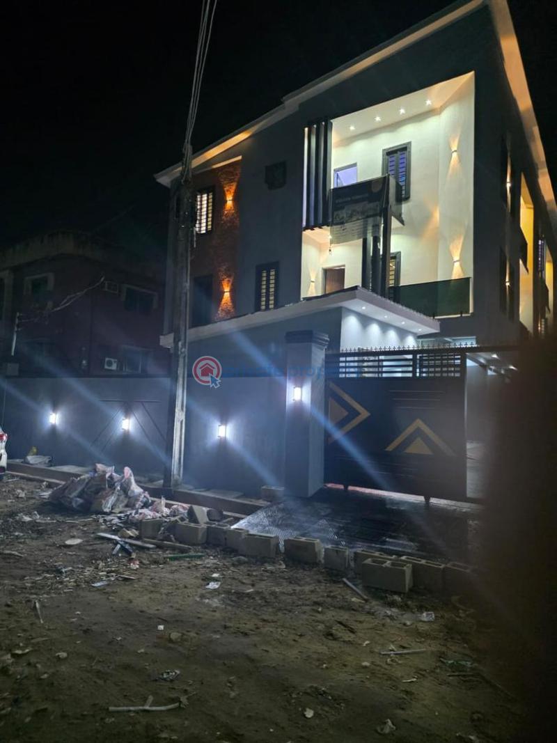 5 bedroom Terraced Duplex For Sale Ajao Estate, Airport Road Ikeja Lagos - 6
