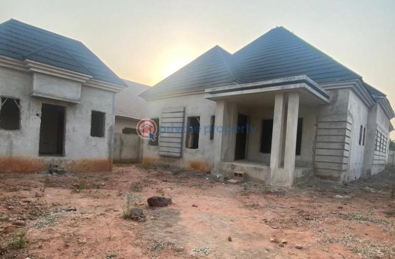 6 bedroom Bungalow For Sale Behind Nta Asaba Asaba Delta