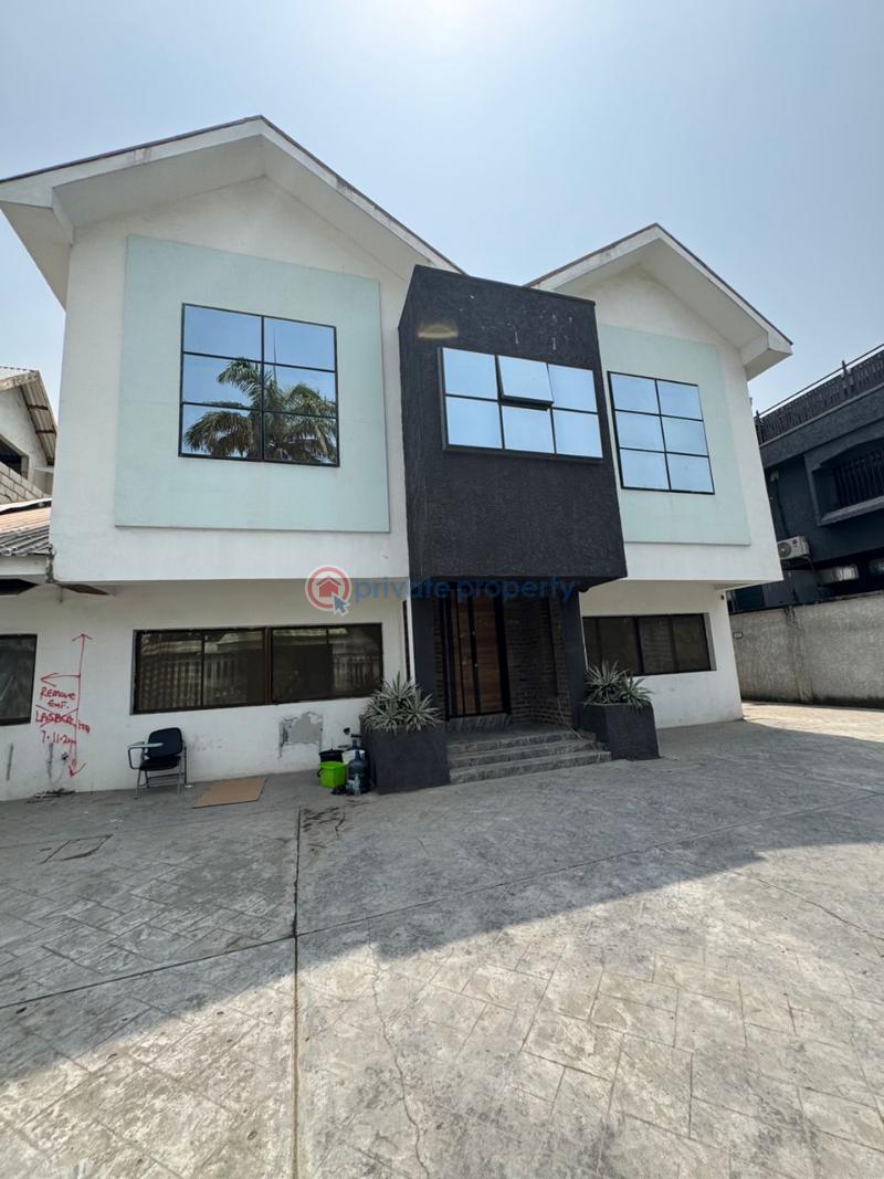 Spacious 6 bedroom commercial building + 2 bq - 25 6 bedroom Commercial Property For Rent Victoria Island Lagos - 25