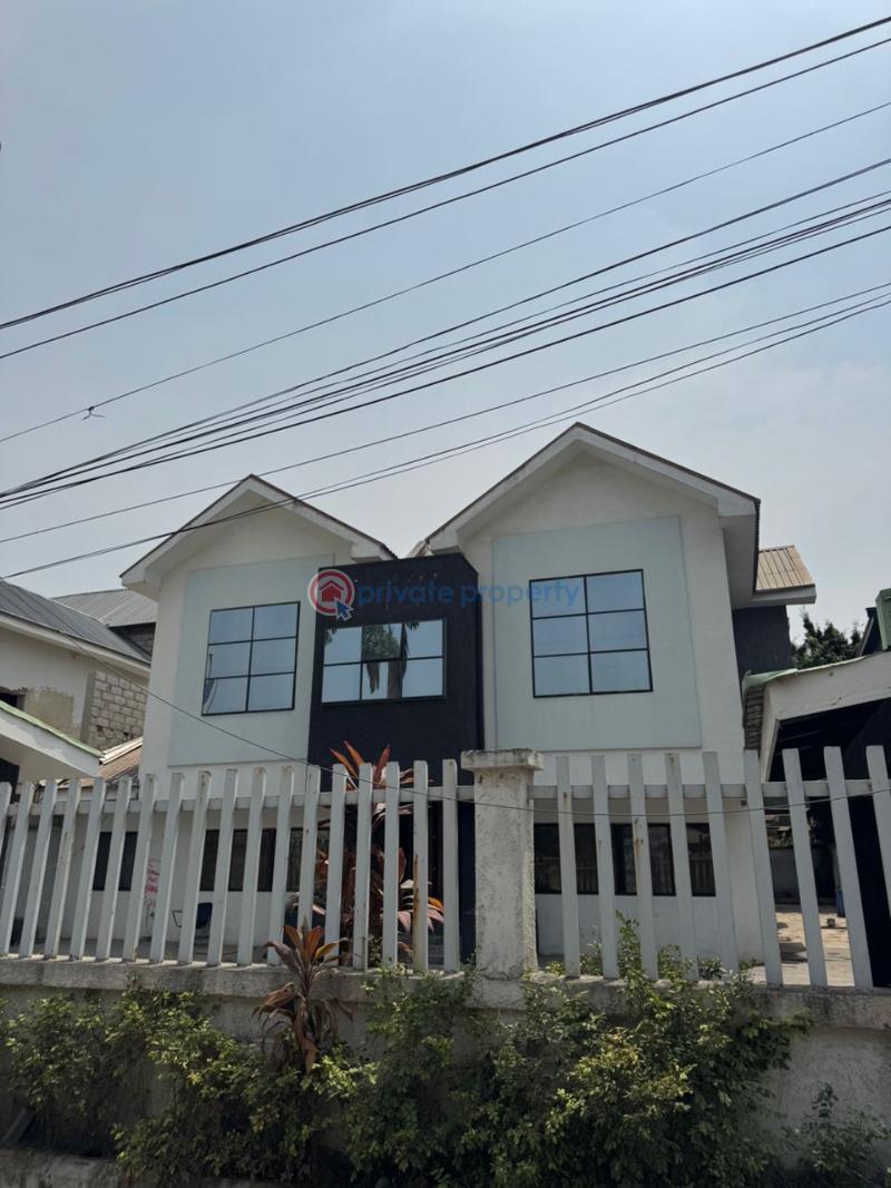 Spacious 6 bedroom commercial building + 2 bq - 23 6 bedroom Commercial Property For Rent Victoria Island Lagos - 23