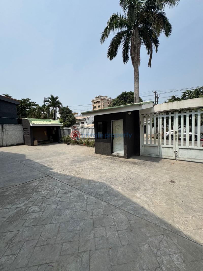 Spacious 6 bedroom commercial building + 2 bq - 21 6 bedroom Commercial Property For Rent Victoria Island Lagos - 21