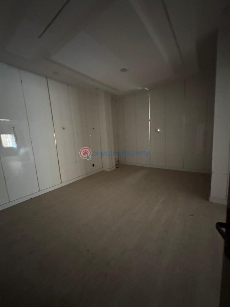 Spacious 6 bedroom commercial building + 2 bq - 12 6 bedroom Commercial Property For Rent Victoria Island Lagos - 12