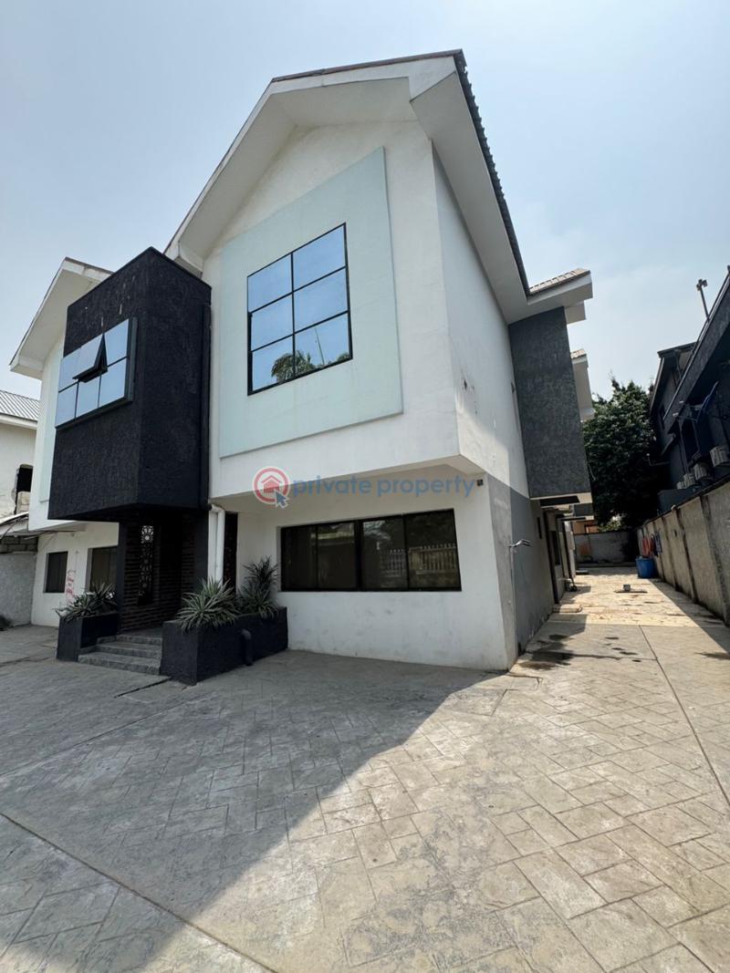 Spacious 6 bedroom commercial building + 2 bq - 20 6 bedroom Commercial Property For Rent Victoria Island Lagos - 20