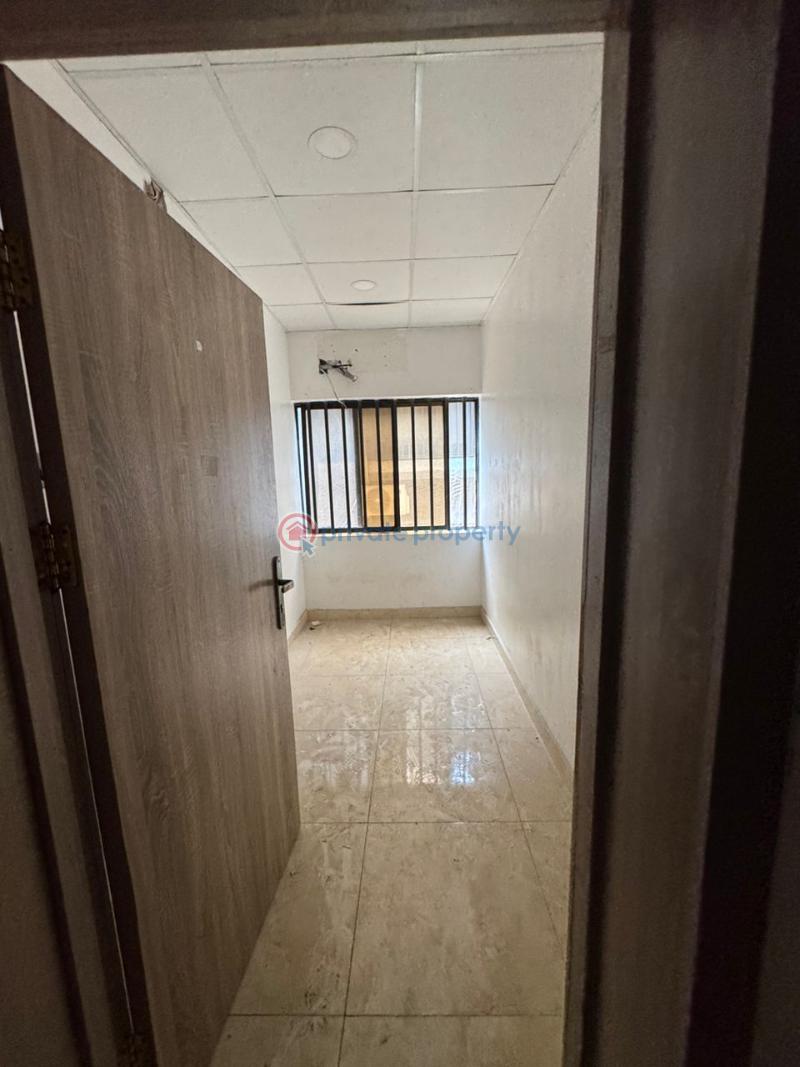 Spacious 6 bedroom commercial building + 2 bq - 3 6 bedroom Commercial Property For Rent Victoria Island Lagos - 3