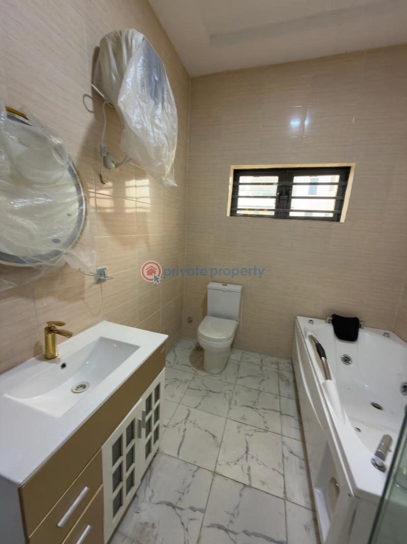6 bedroom Detached Duplex For Sale Northern Foreshore Chevron Drive Lekki Lagos - 5